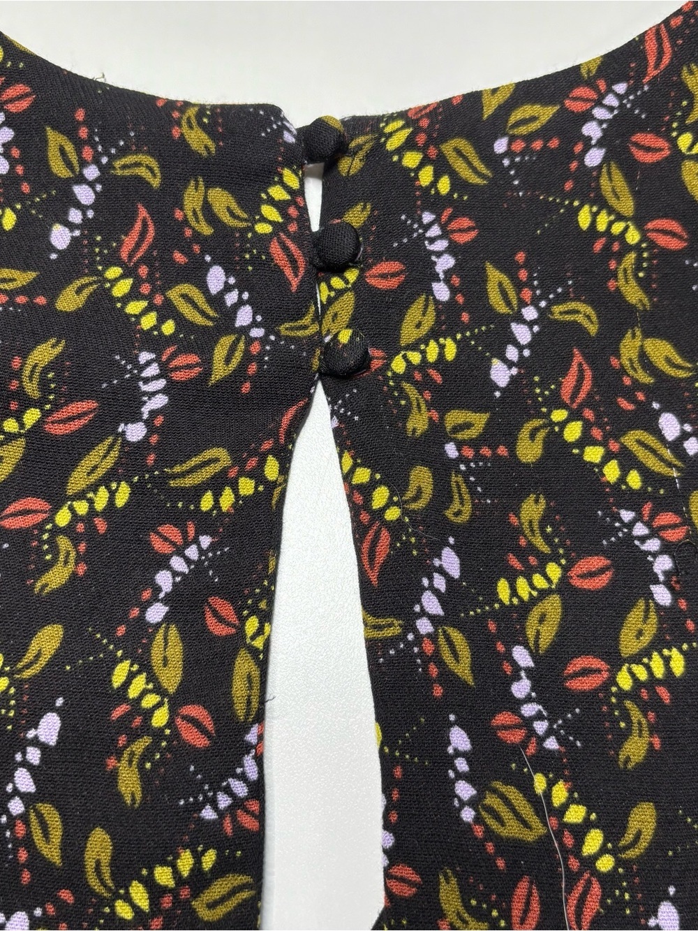 Free People Meet Virginia Floral Romper Black Boho Flutter Sleeve Size 4 NWOT - Picture 9 of 15